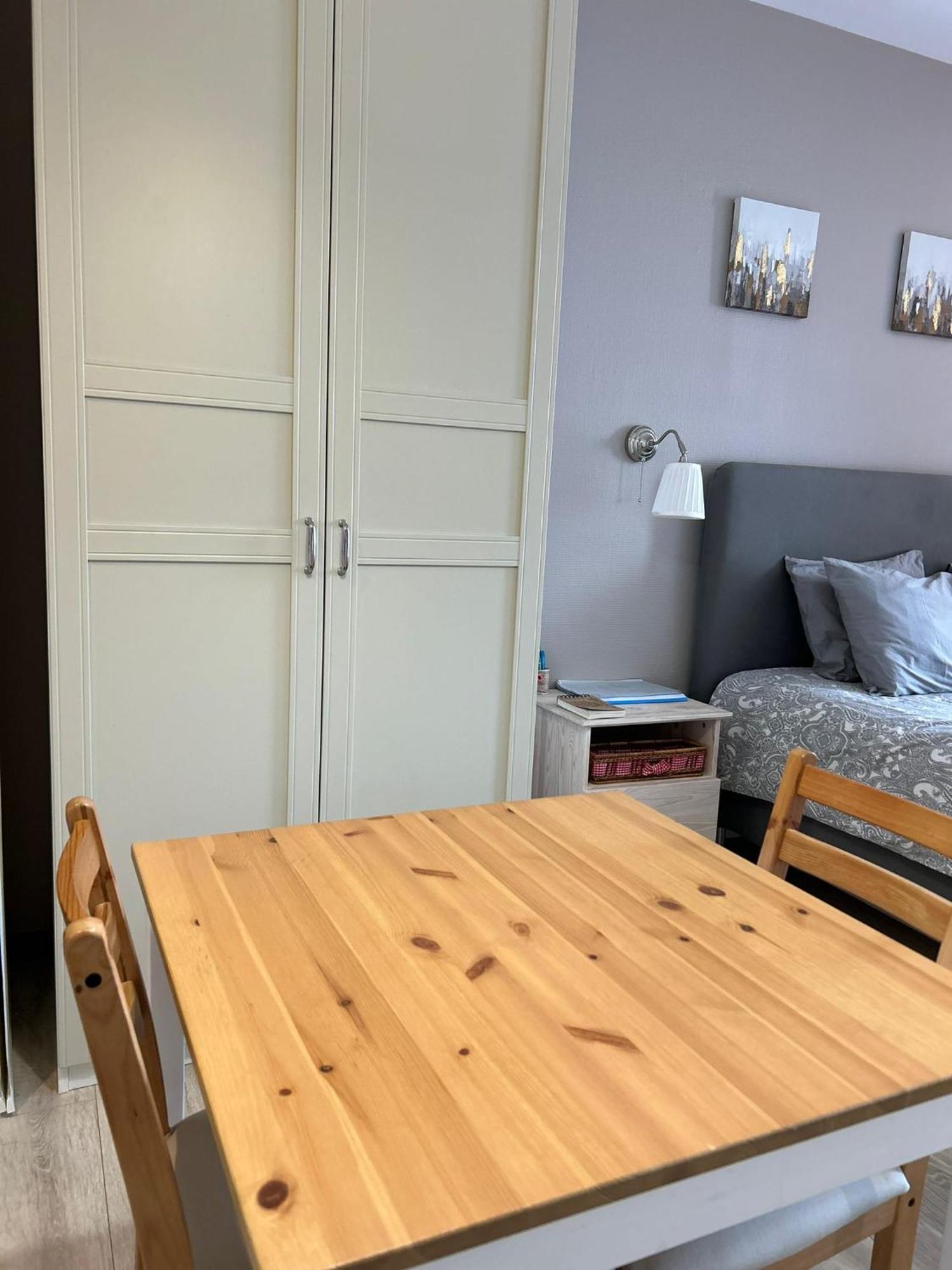 Aparthotel Les Petits Nids De Nina 1 Fosses-La-Ville Zewnętrze zdjęcie